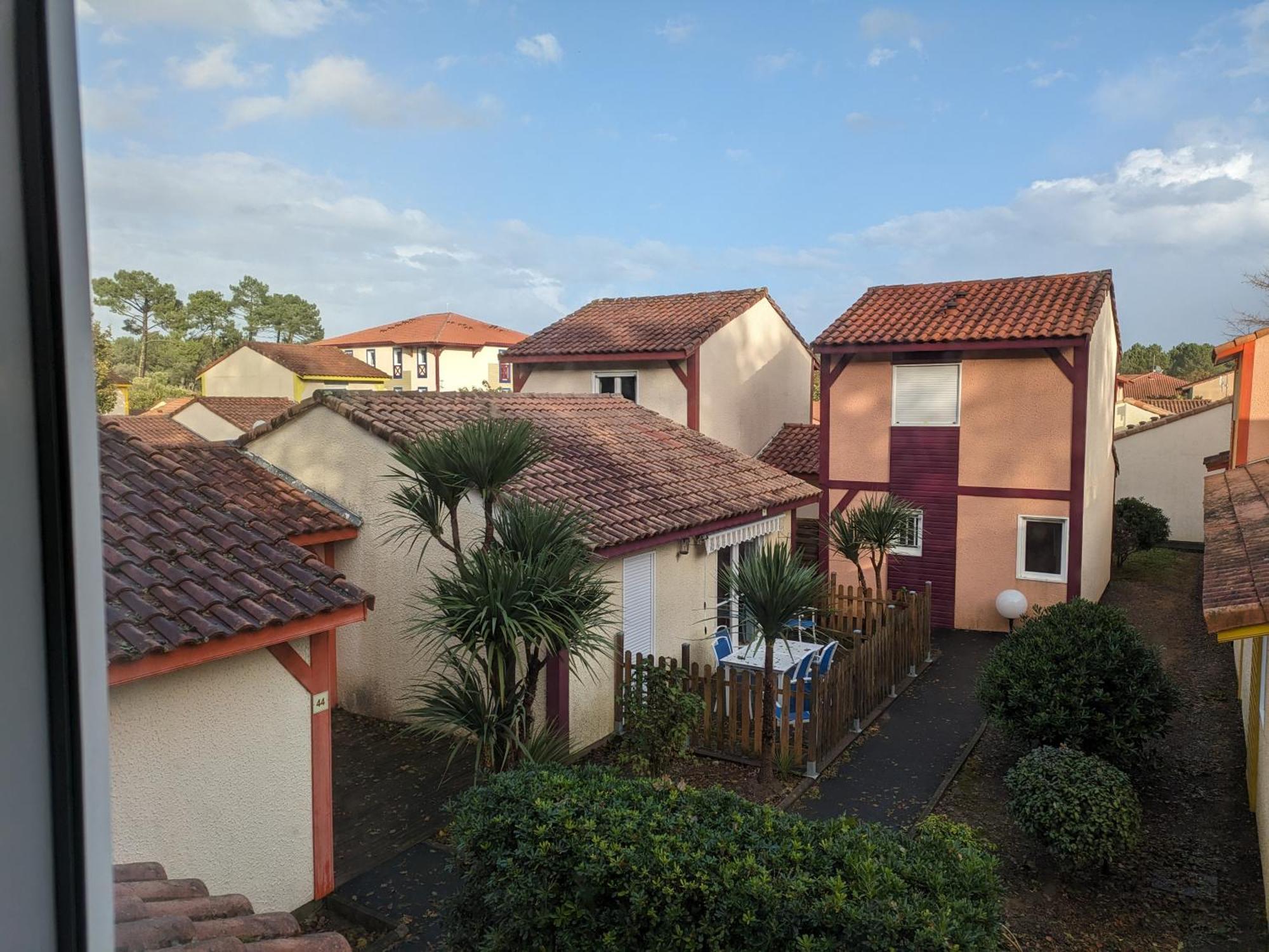Residence Mes Amours D'Enfants - Les Villas Du Lac Soustons Exterior photo